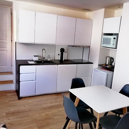 La Maison Grivolas Appartements Et Maison D'Hotes أفينيون المظهر الخارجي الصورة