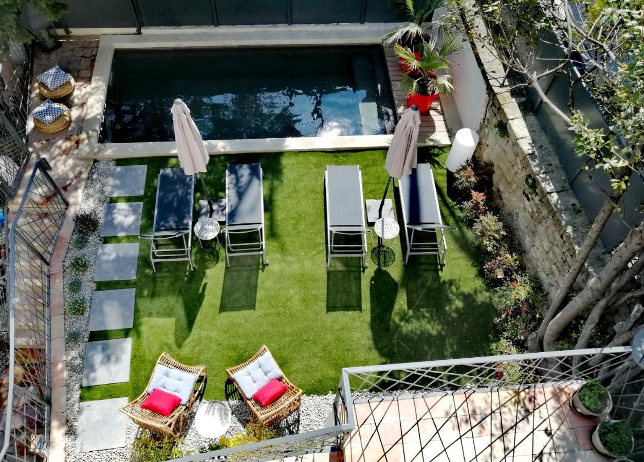 La Maison Grivolas Appartements Et Maison D'Hotes أفينيون المظهر الخارجي الصورة