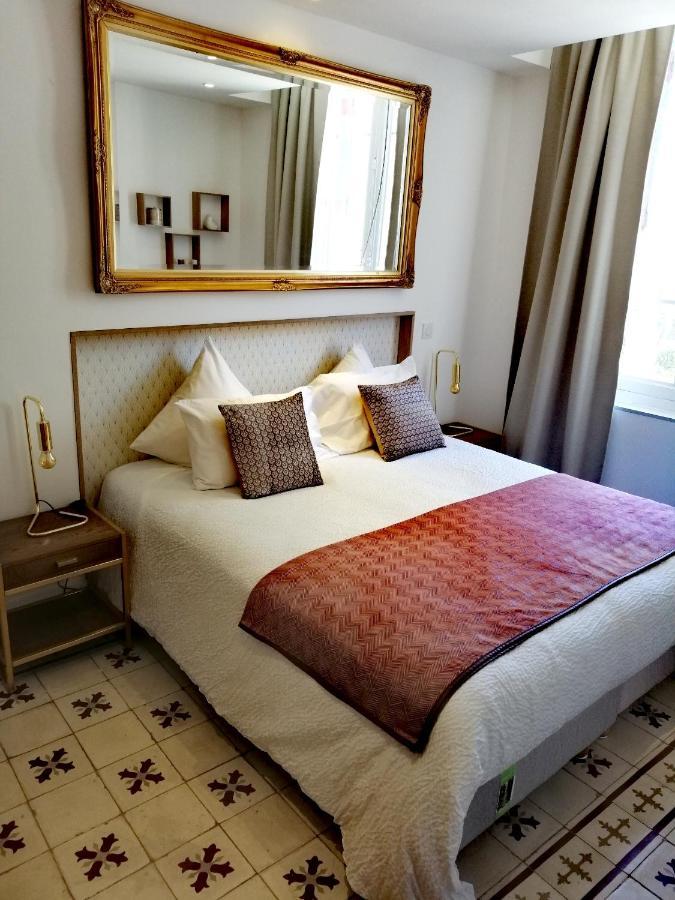 La Maison Grivolas Appartements Et Maison D'Hotes أفينيون المظهر الخارجي الصورة